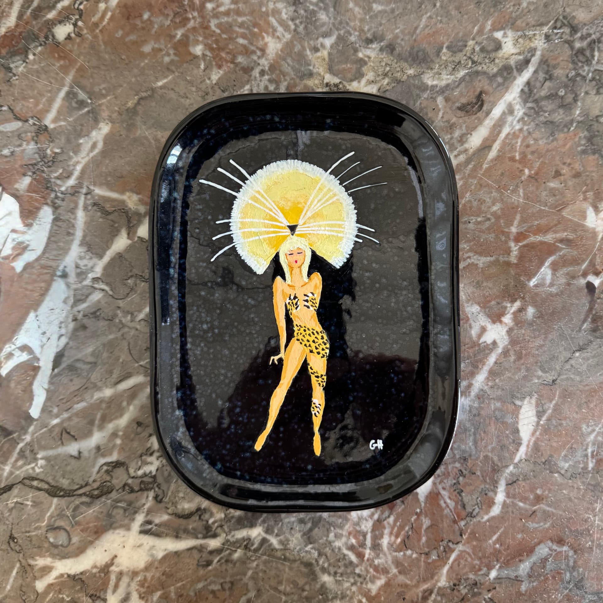 Acrylique sur terre cuite